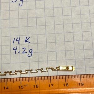 14K Yellow Gold Bracelet.